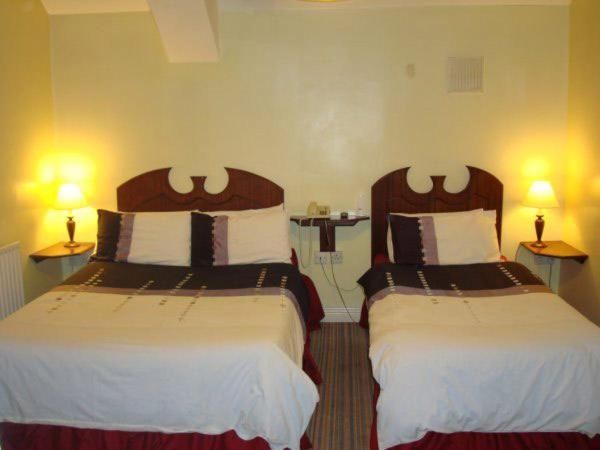 The Anchorage Guest House Waterford Ruang foto